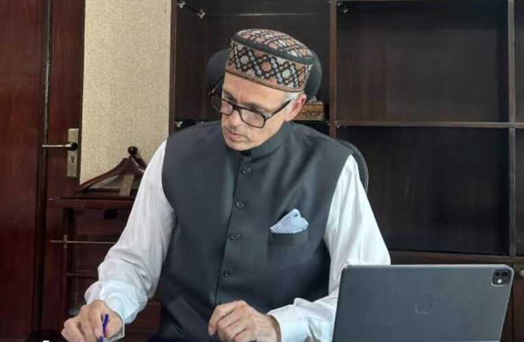 Omar chairs first cabinet meeting in Srinagar