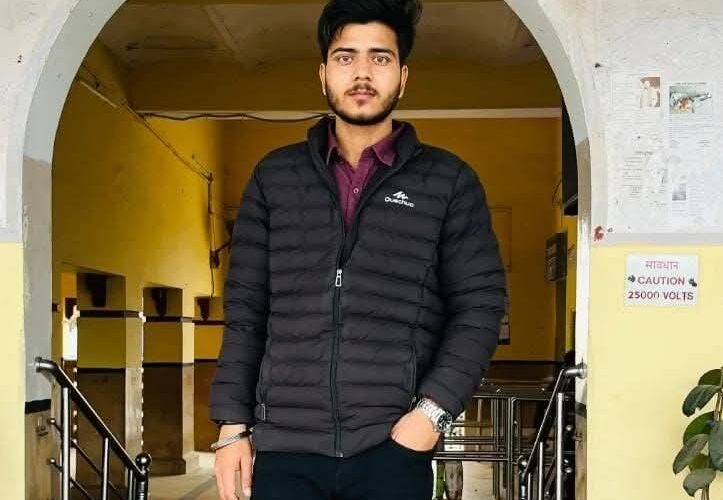 ब्रेकिंग न्यूज़ | वाराणसीउदय प्रताप कॉलेज में दिनदहाड़े गोलीकांड, छात्र की मौत से मचा हड़कंप